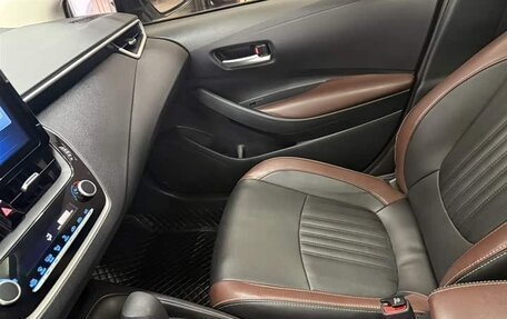 Toyota Corolla, 2022 год, 1 640 000 рублей, 10 фотография