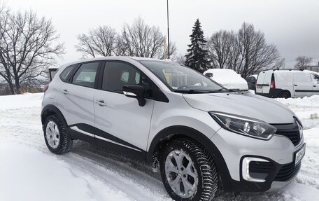 Renault Kaptur I рестайлинг, 2016 год, 1 285 000 рублей, 2 фотография