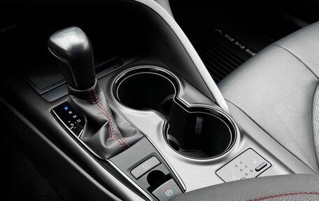 Toyota Camry, 2021 год, 3 499 000 рублей, 15 фотография