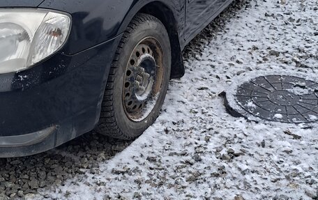 Toyota Corolla, 2001 год, 550 000 рублей, 3 фотография
