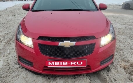 Chevrolet Cruze II, 2012 год, 687 000 рублей, 2 фотография