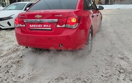 Chevrolet Cruze II, 2012 год, 687 000 рублей, 6 фотография