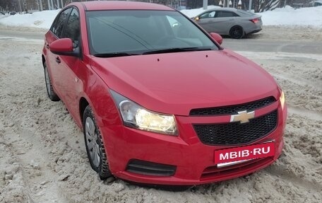 Chevrolet Cruze II, 2012 год, 687 000 рублей, 7 фотография