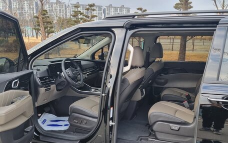 KIA Carnival, 2025 год, 4 780 013 рублей, 6 фотография