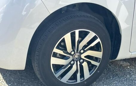 Toyota Passo III, 2023 год, 851 000 рублей, 5 фотография