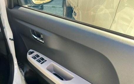 Toyota Passo III, 2023 год, 851 000 рублей, 30 фотография