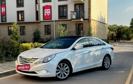 Hyundai Sonata VI, 2011 год, 1 199 999 рублей, 2 фотография