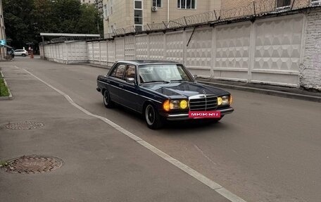 Mercedes-Benz W123, 1984 год, 700 000 рублей, 7 фотография