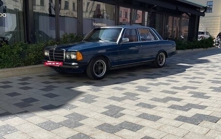 Mercedes-Benz W123, 1984 год, 700 000 рублей, 12 фотография