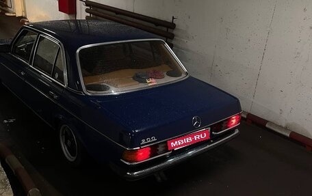 Mercedes-Benz W123, 1984 год, 700 000 рублей, 10 фотография