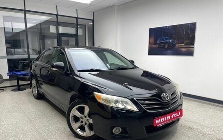Toyota Camry, 2011 год, 1 350 000 рублей, 4 фотография