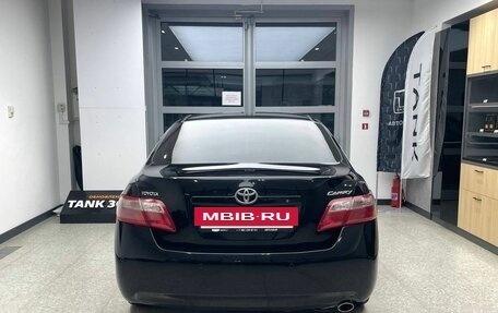 Toyota Camry, 2011 год, 1 350 000 рублей, 6 фотография