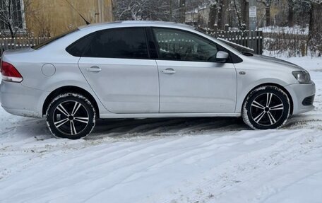 Volkswagen Polo VI (EU Market), 2012 год, 420 000 рублей, 5 фотография