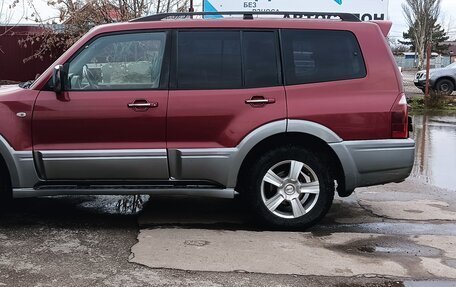 Mitsubishi Pajero III рестайлинг, 2004 год, 720 000 рублей, 3 фотография