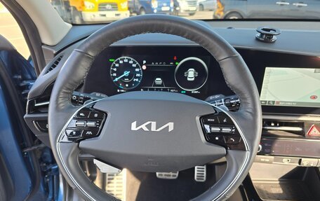 KIA Niro, 2023 год, 1 800 013 рублей, 10 фотография