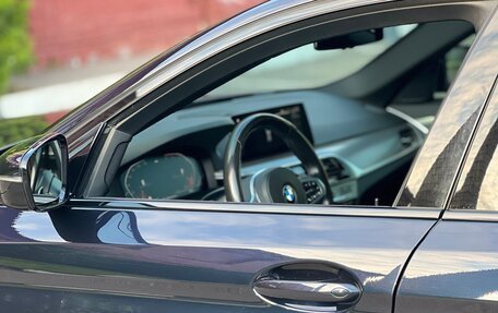 BMW 5 серия, 2019 год, 3 300 000 рублей, 22 фотография