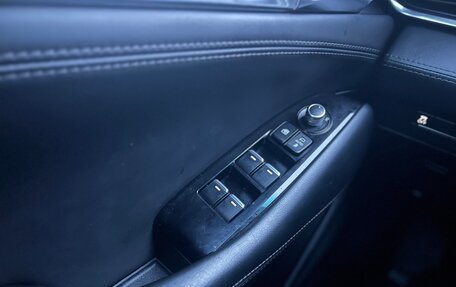 Mazda 6, 2019 год, 1 930 000 рублей, 11 фотография