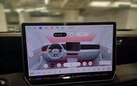 Volkswagen Tiguan, 2024 год, 4 700 000 рублей, 21 фотография