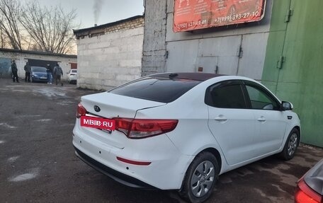 KIA Rio III рестайлинг, 2017 год, 550 000 рублей, 3 фотография