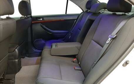 Toyota Avensis III рестайлинг, 2007 год, 680 000 рублей, 13 фотография