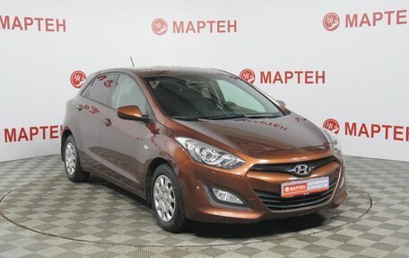 Hyundai i30 II рестайлинг, 2013 год, 885 000 рублей, 3 фотография