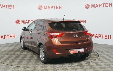 Hyundai i30 II рестайлинг, 2013 год, 885 000 рублей, 7 фотография