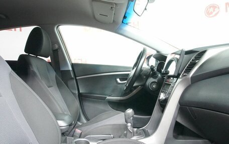 Hyundai i30 II рестайлинг, 2013 год, 885 000 рублей, 10 фотография