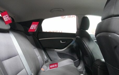 Hyundai i30 II рестайлинг, 2013 год, 885 000 рублей, 11 фотография