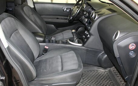 Nissan Qashqai, 2011 год, 857 000 рублей, 11 фотография