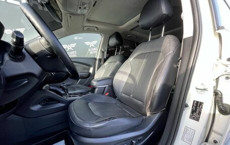 Hyundai Tucson III, 2011 год, 1 385 000 рублей, 10 фотография