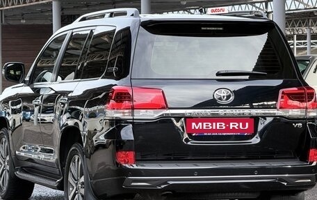 Toyota Land Cruiser 200, 2016 год, 6 000 000 рублей, 5 фотография