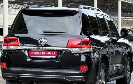 Toyota Land Cruiser 200, 2016 год, 6 000 000 рублей, 6 фотография