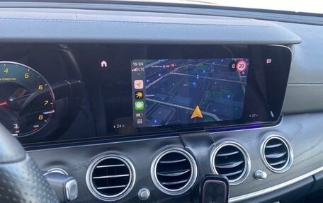 Mercedes-Benz E-Класс, 2021 год, 5 400 000 рублей, 9 фотография