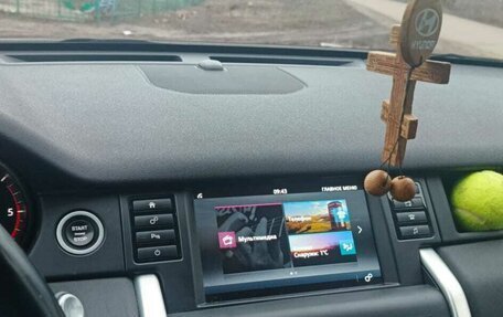 Land Rover Discovery Sport I рестайлинг, 2018 год, 2 250 000 рублей, 7 фотография