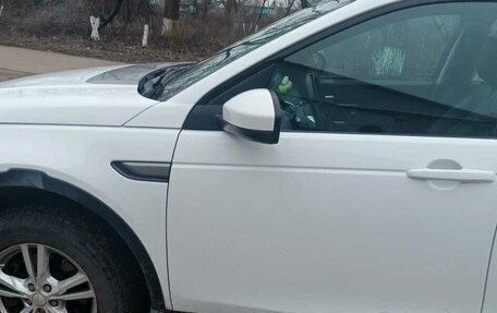 Land Rover Discovery Sport I рестайлинг, 2018 год, 2 250 000 рублей, 8 фотография