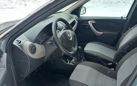 Renault Logan I, 2011 год, 490 000 рублей, 4 фотография