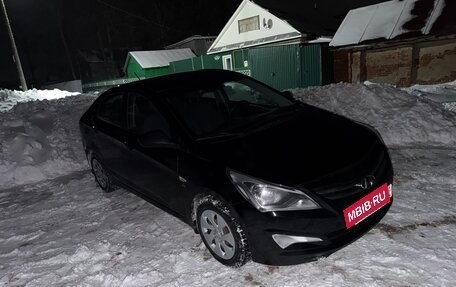 Hyundai Solaris II рестайлинг, 2014 год, 700 000 рублей, 2 фотография