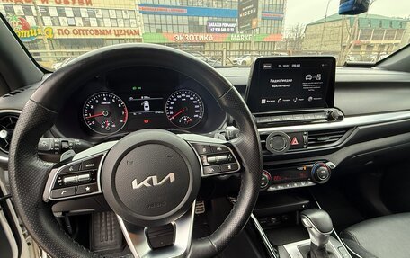 KIA Cerato IV, 2022 год, 2 850 000 рублей, 7 фотография