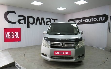 Honda Stepwgn IV, 2010 год, 1 200 000 рублей, 2 фотография