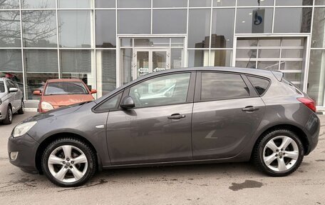 Opel Astra J, 2011 год, 619 000 рублей, 3 фотография