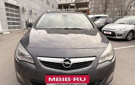 Opel Astra J, 2011 год, 619 000 рублей, 9 фотография
