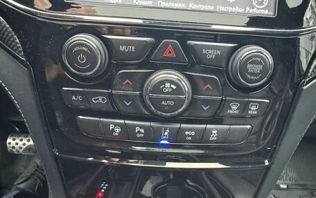 Jeep Grand Cherokee, 2018 год, 9 950 000 рублей, 16 фотография