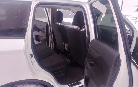 Mitsubishi Outlander III рестайлинг 3, 2016 год, 1 750 000 рублей, 6 фотография