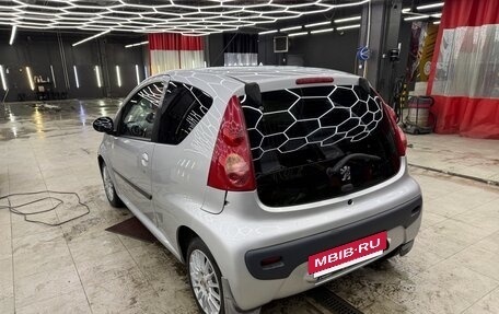 Peugeot 107 I рестайлинг, 2008 год, 450 000 рублей, 2 фотография