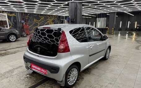 Peugeot 107 I рестайлинг, 2008 год, 450 000 рублей, 3 фотография