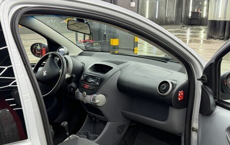 Peugeot 107 I рестайлинг, 2008 год, 450 000 рублей, 19 фотография