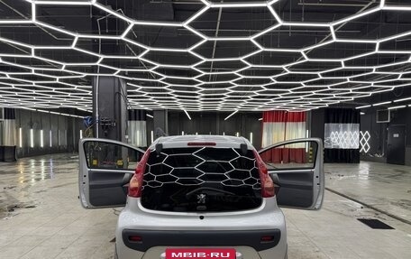 Peugeot 107 I рестайлинг, 2008 год, 450 000 рублей, 10 фотография