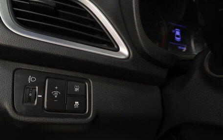 Hyundai Solaris II рестайлинг, 2018 год, 1 089 000 рублей, 8 фотография