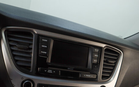 Hyundai Solaris II рестайлинг, 2018 год, 1 089 000 рублей, 12 фотография