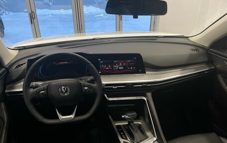 Changan CS35 Plus, 2024 год, 2 190 000 рублей, 4 фотография